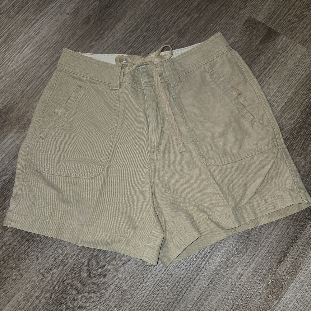 St. John's Bay Women's Tan Cargo Shorts